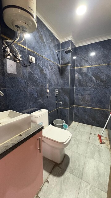Master Bedroom in 2 BHK Builder Floor at Saket – for Rent
