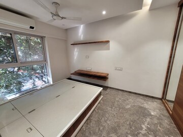 Bedroom in 4 BHK Apartment at Chembur – for Rent
