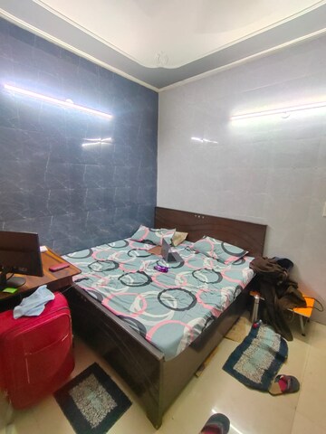 Master Bedroom in 2 BHK Independent House at Unitech Arcadia, South City 2 – for Rent