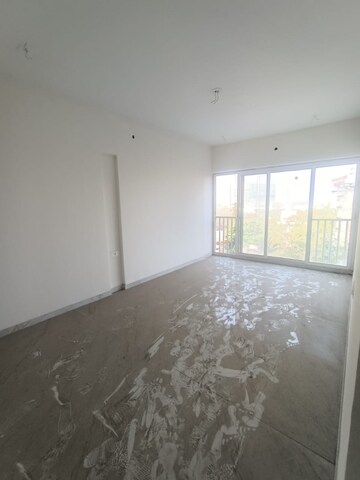 Room in 2 BHK Apartment at Sri Zynergy, Suman Nagar – for Rent
