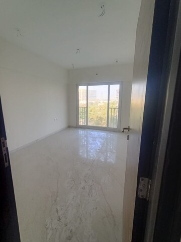 Room in 2 BHK Apartment at Sri Zynergy, Suman Nagar – for Rent