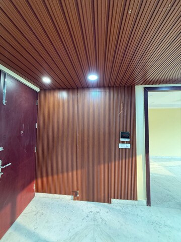 Building Lobby in 3 BHK Builder Floor at Sector 19, Dwarka – for Rent