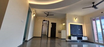 Room in 2.5 BHK Apartment at Incor Carmel Heights, Whitefield – for Rent