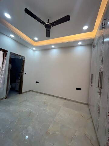 Master Bedroom in 4 BHK Builder Floor at Sector 19, Dwarka – for Rent