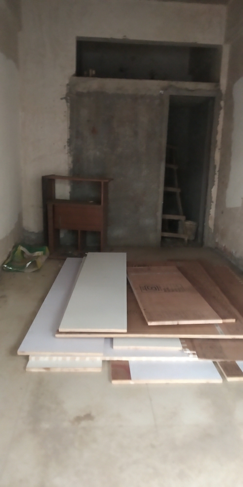 Retail Shop For Sale in Avenue Global City