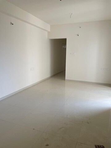 Room in 2 BHK Apartment at Godrej Nurture Pune, Mamurdi – for Rent