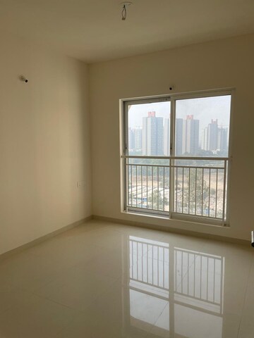 Room in 2 BHK Apartment at Godrej Nurture Pune, Mamurdi – for Rent