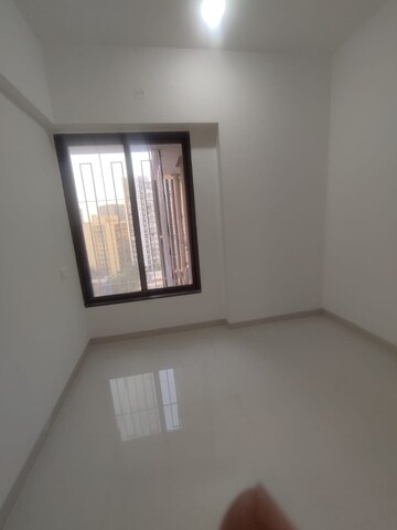 Room in 2 BHK Apartment at Advait 78 East, Kurla East – for Rent