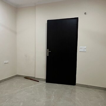 Room in 2 BHK Independent House at Sector M-1 – for Rent