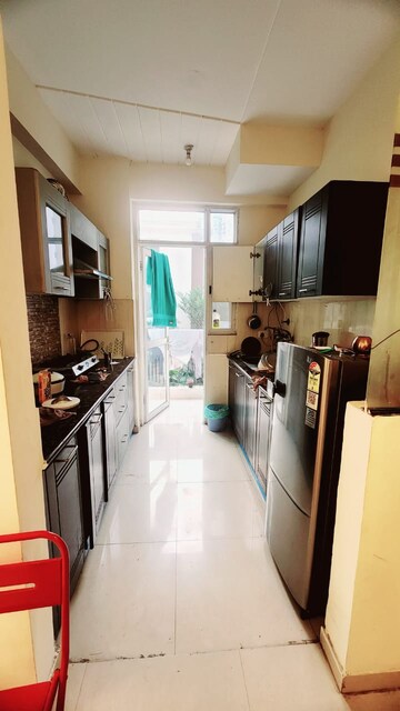 2 BHK Apartment For Rent in Prateek Wisteria, Sector 77