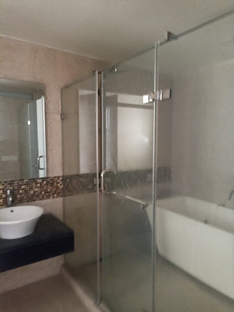 Living Room, m3m-golf-estate 4 Bedroom 4785 Sq.Ft. Apartment In Sector 65 Gurgaon 7972389