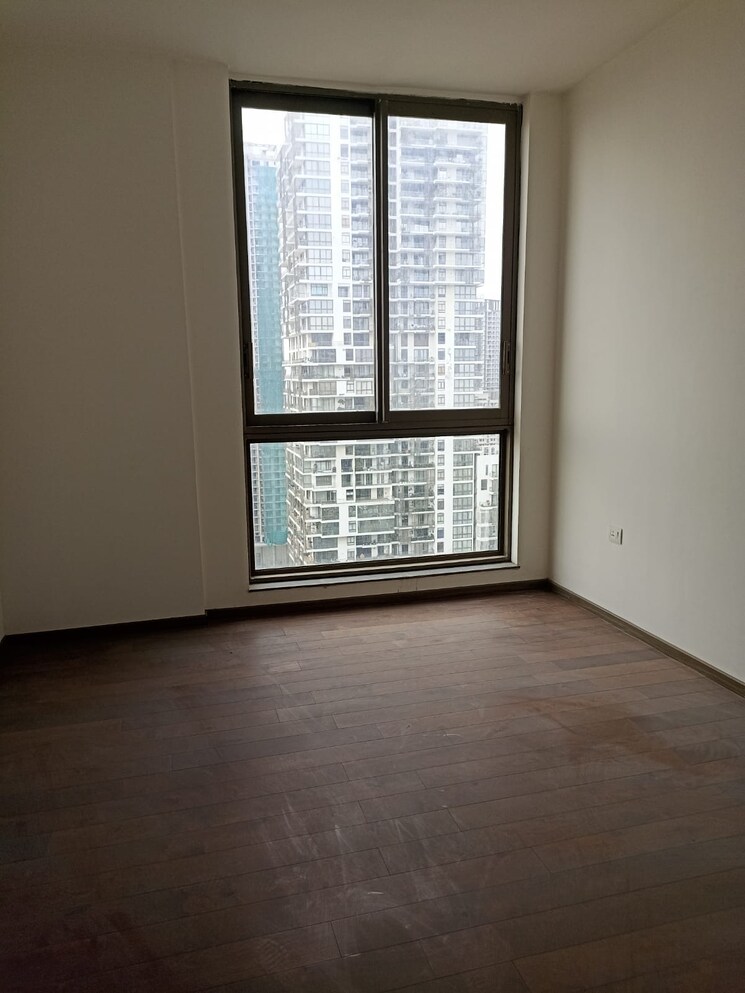 Room, m3m-golf-estate 4 Bedroom 4785 Sq.Ft. Apartment In Sector 65 Gurgaon 7972389