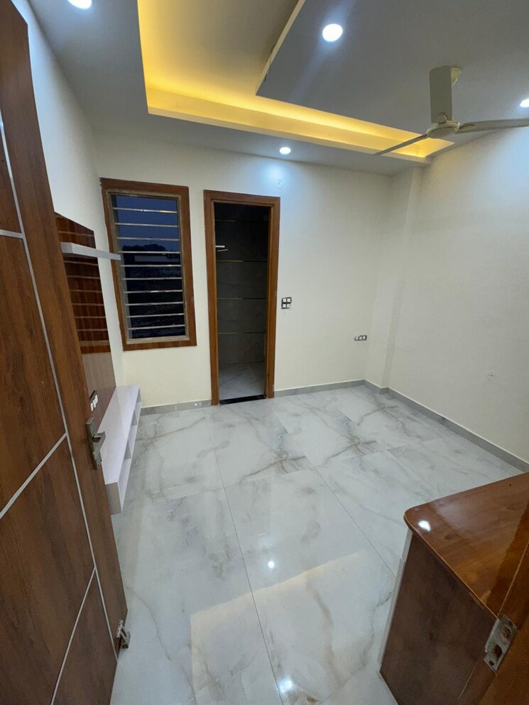 Bedroom, sahastradhara road 4 Bedroom 120 Sq.Yd. Independent House In Sahastradhara Road Dehradun 7972401