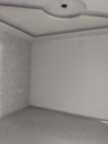 Room in 3 BHK Independent House at Jankipuram Extension – for Sale