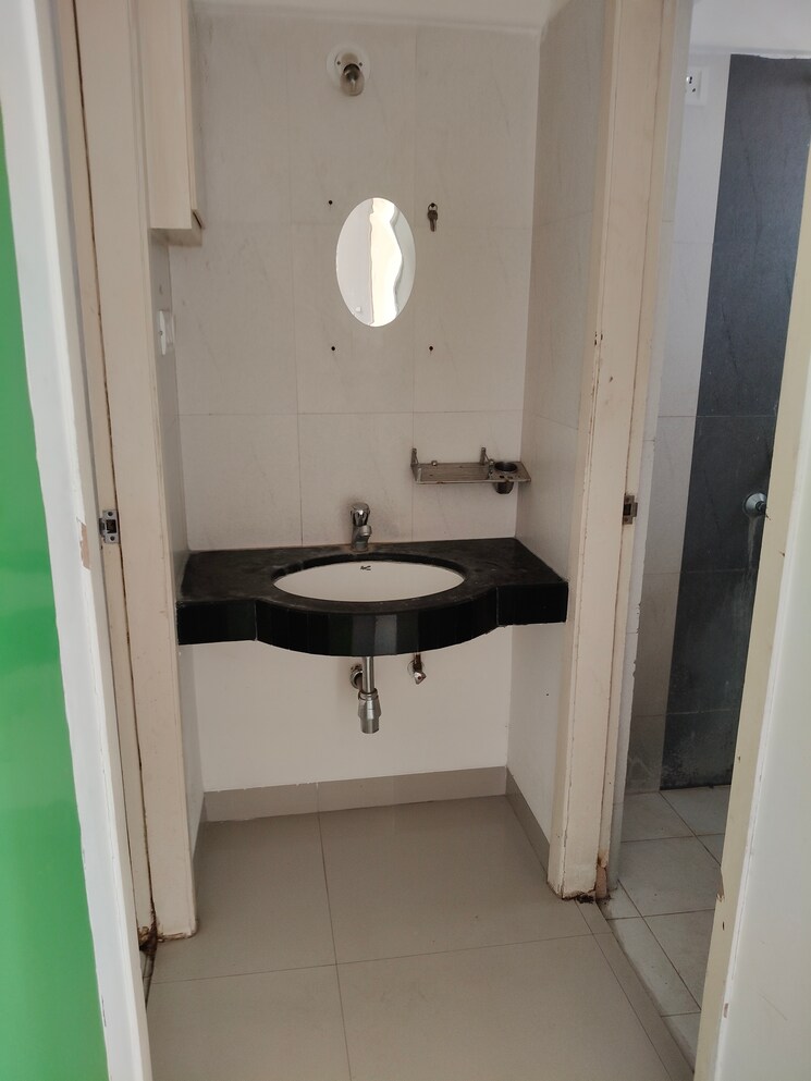 Bathroom, godrej-horizon 1 Bedroom 645 Sq.Ft. Apartment In Mohammadwadi Pune 7972427