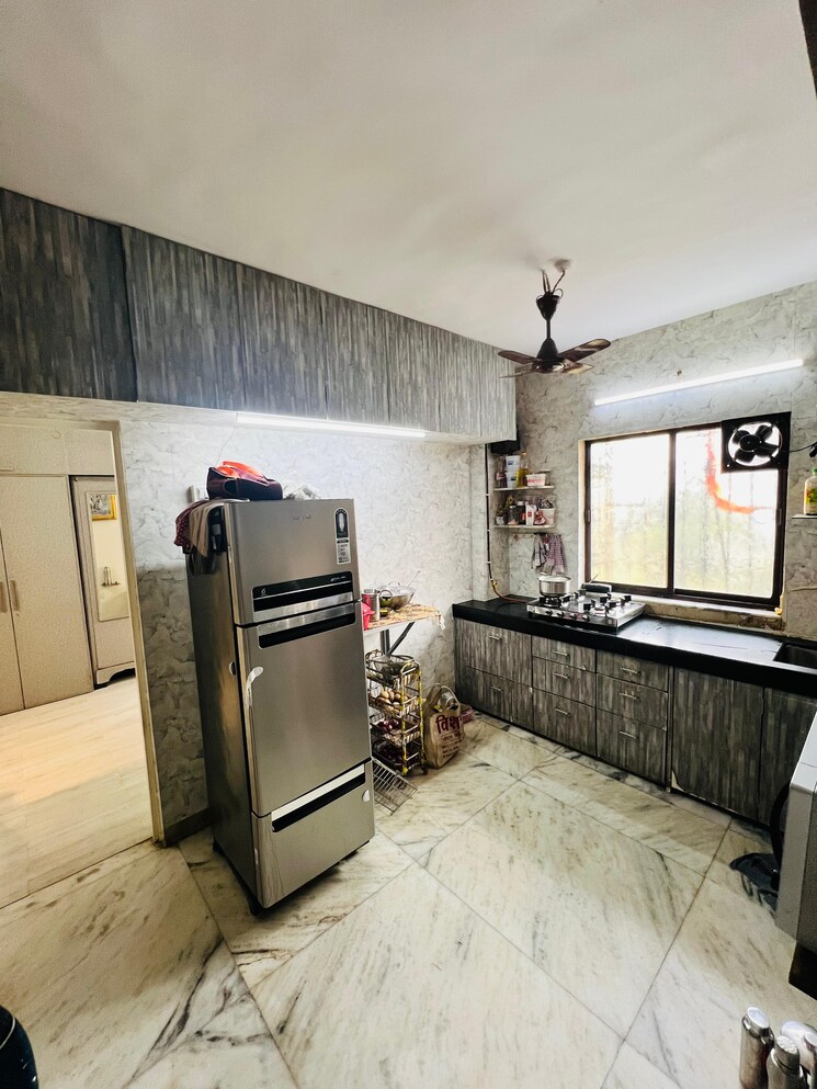  Parking, jin-prem-chs 2 Bedroom 700 Sq.Ft. Apartment In Kandivali West Mumbai 7972445