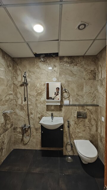Bathroom in 1.5 BHK Apartment at Supertech North Eye, Sector 74 – for Rent