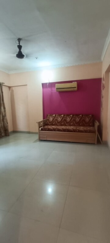 Bedroom in 1 BHK Apartment at Dream House CHS Santacruz, Santacruz East – for Rent