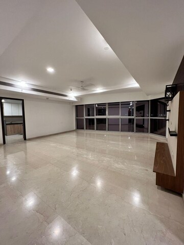 Room in 3 BHK Apartment at Bombay Realty Island City Center, Dadar East – for Rent