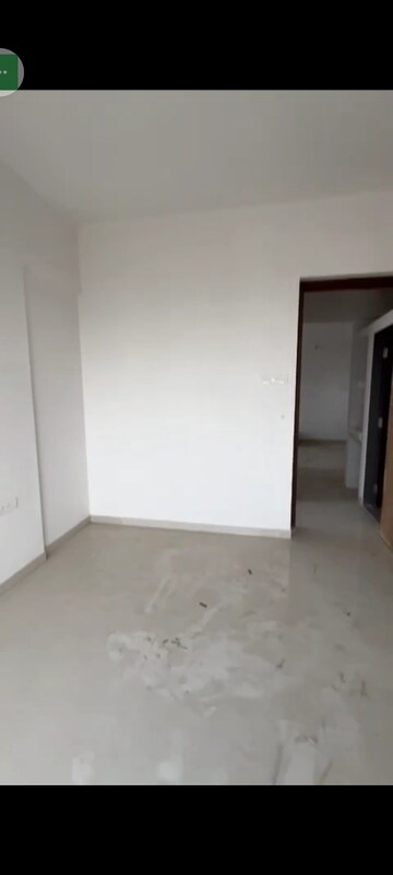 Room in 2 BHK Apartment at Thane West – for Sale