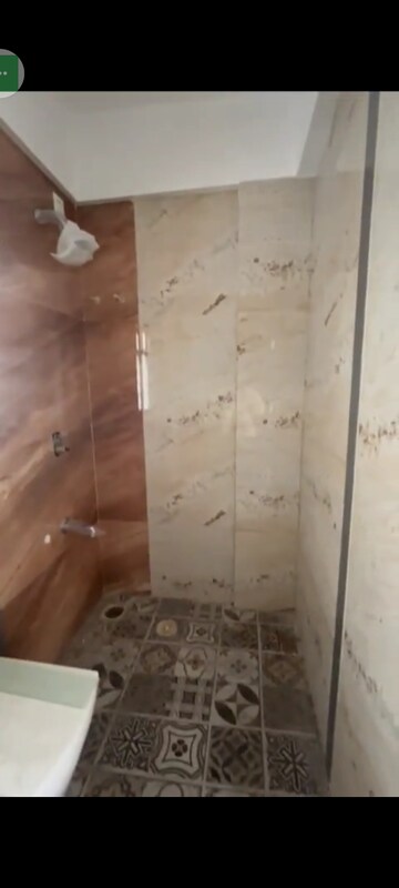 Furnished Amenities in 2 BHK Apartment at Thane West – for Sale