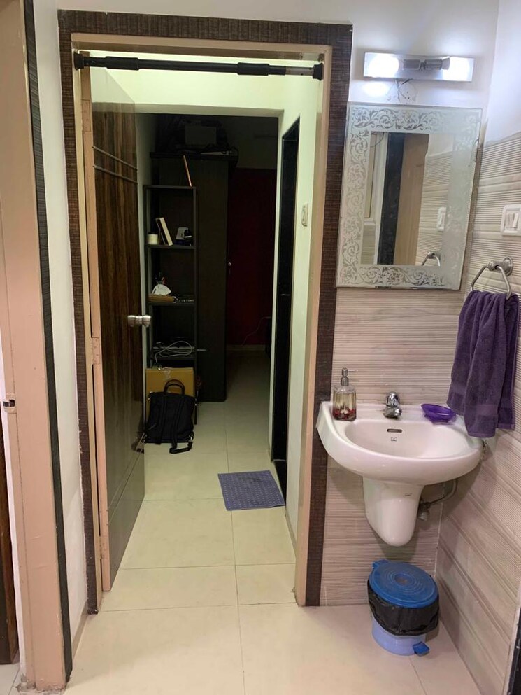 Bathroom, neelkanth-auris 3 Bedroom 895 Sq.Ft. Apartment In Khanda Colony Navi Mumbai 7972449