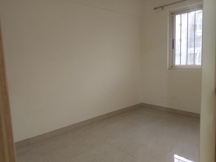 Room, supreme-estia-phase-1 2.5 Bedroom 950 Sq.Ft. Apartment In Baner Pune 7972488