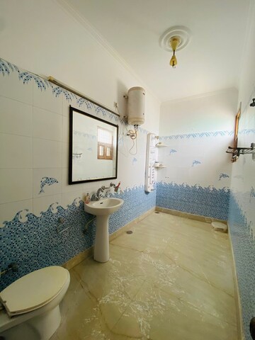 Bathroom in 1 BHK Apartment at Sector 125 – for Rent