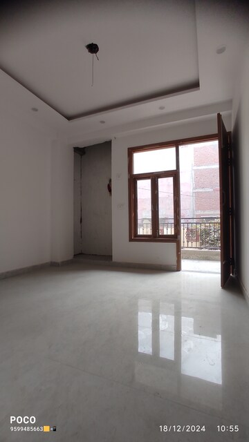 Room in 1 BHK Builder Floor at Mehrauli – for Rent