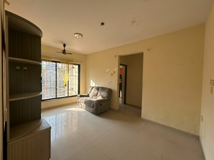 Living Room, suncity-complex 1 Bedroom 550 Sq.Ft. Apartment In Powai Mumbai 7972561