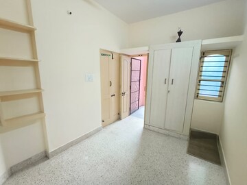 Room in 2.5 BHK Independent House at Hsr Layout – for Rent