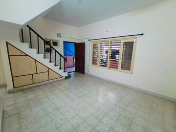 Room in 2.5 BHK Independent House at Hsr Layout – for Rent