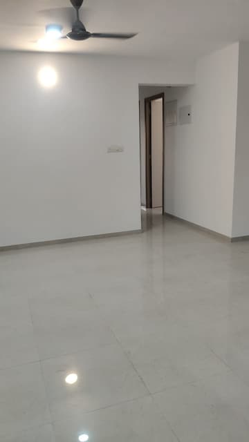 1 BHK Apartment For Rent in Chandak Nishchay Borivali East Mumbai  7972631