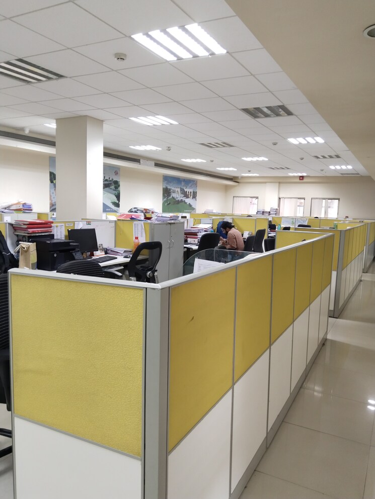 Team Area, dharampeth Commercial Office Space 625 Sq.Ft. In Dharampeth Nagpur 7972666