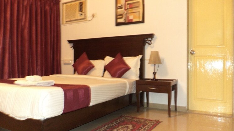 Master Bedroom, gaurav-greens 4 Bedroom 3500 Sq.Ft. Villa In Mira Road Thane 7972764