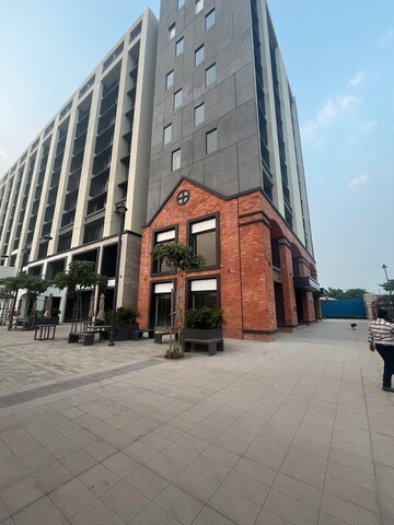   Shop at Lodha Signet Palava, Kalyan Shilphata Road – for Rent