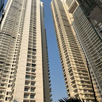 3.5 BHK Apartment – Exterior View View at Omkar Alta Monte, Laxman Nagar - for Rent
