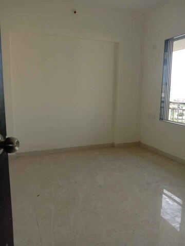 Bedroom in 2 BHK Apartment at Sindhi Society, Chembur – for Rent