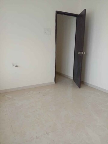 Bedroom in 2 BHK Apartment at Sindhi Society, Chembur – for Rent