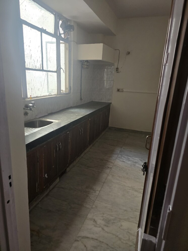 Balcony, west delhi 3 Bedroom 1800 Sq.Ft. Independent House In West Delhi Delhi 7972885