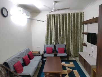 Living Room in 2 BHK Apartment at Gomti Nagar – for Rent