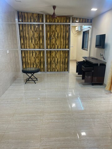 1 BHK Apartment For Rent in Khar West Mumbai  7972868