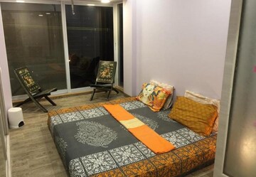Bedroom in 1 BHK Apartment at Andheri West – for Rent