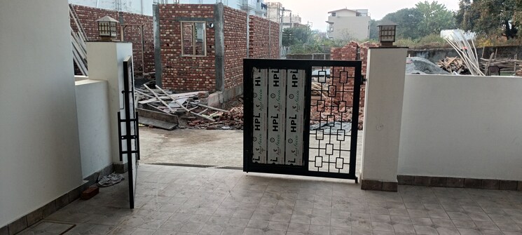 Exterior View, sahastradhara road 4 Bedroom 135 Sq.Yd. Villa In Sahastradhara Road Dehradun 7973033