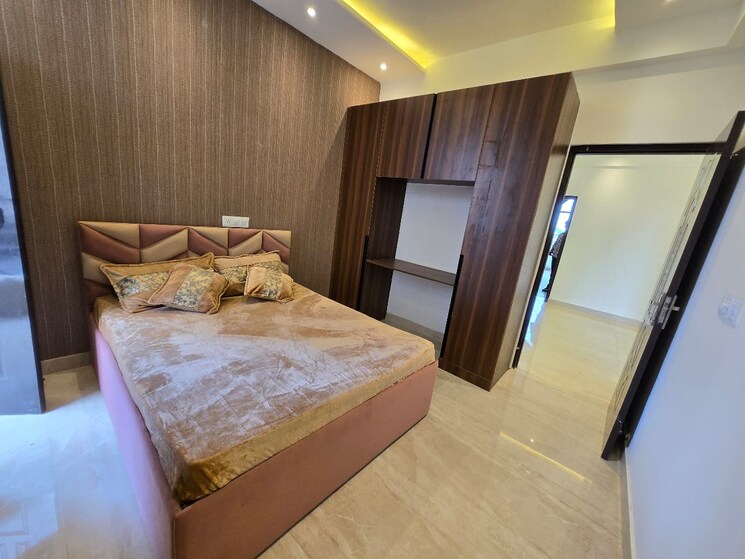 Bedroom, peer mucchalla 3 Bedroom 1200 Sq.Ft. Apartment In Peer Mucchalla Zirakpur 7973055