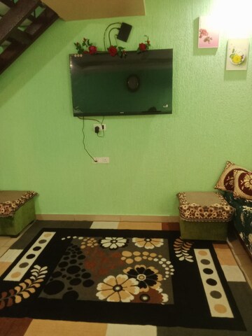 Furnished Amenities in 2 BHK Independent House at Rajpur Road – for Rent