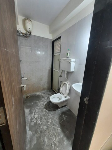 Bathroom in 2 BHK Apartment at Vijay Vatika, Kavesar – for Rent