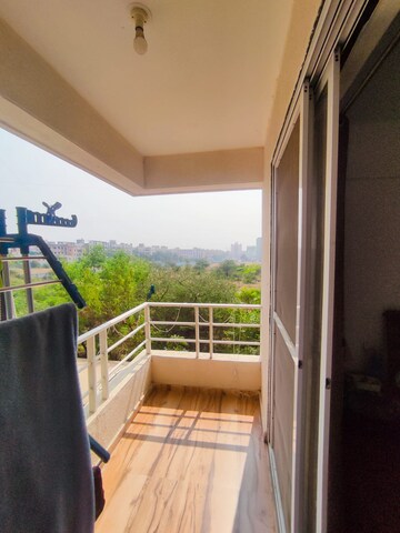 Master Bedroom in 3 BHK Apartment at Dhanori – for Rent
