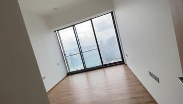 Room in 4 BHK Apartment at Bayview Terraces, Prabhadevi – for Rent