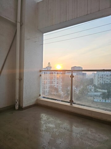 Room in 1 BHK Apartment at Gera Park View, Kharadi – for Rent